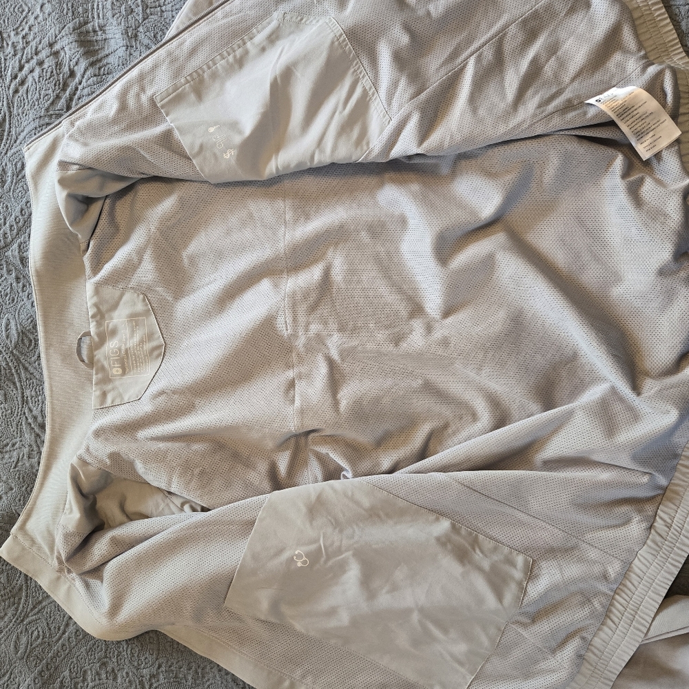 Figs Jacket - Picture 5 of 6